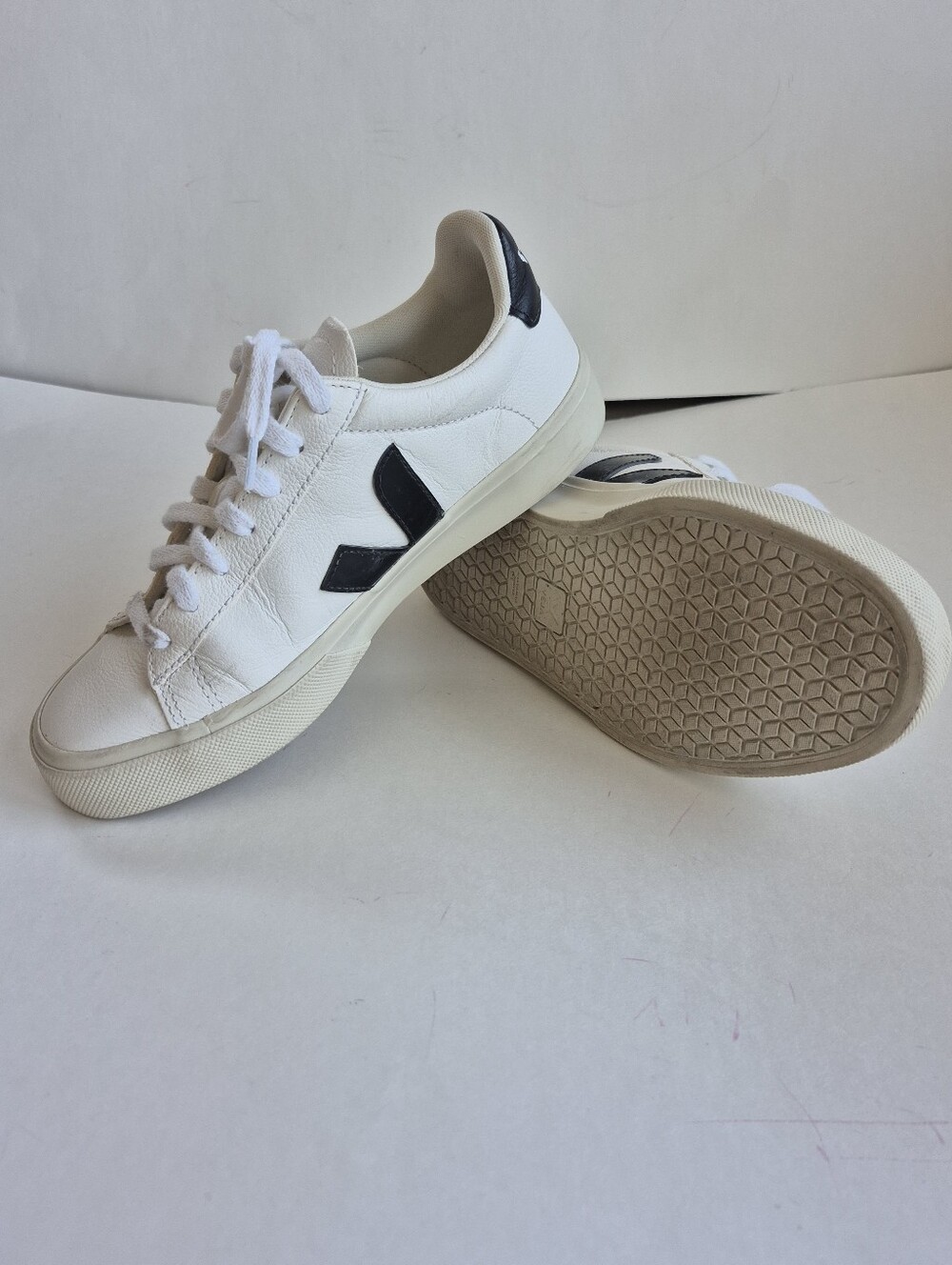 Veja Sneakers Campo White Black Leather Low Top Size 7 - Picture 7 of 15